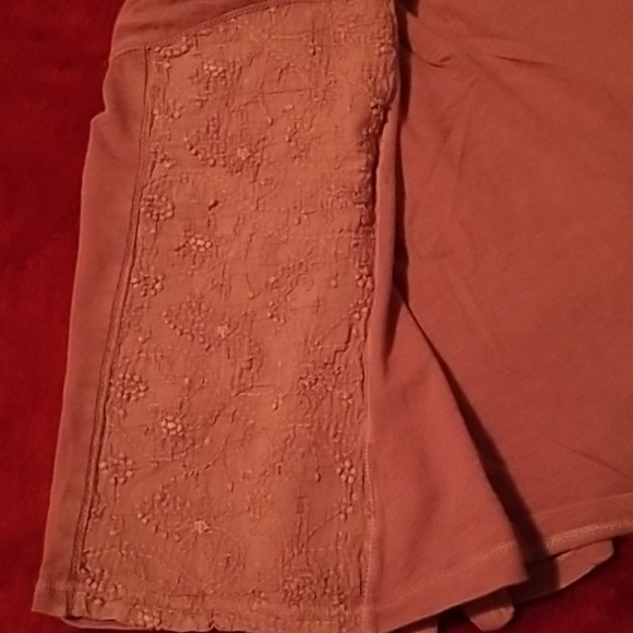 Amer Eagle Peasant style embroidered Tank - Picture 3 of 5